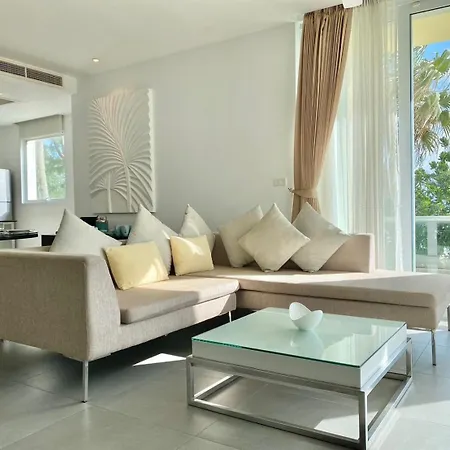 Karon Seaview Beachfront - 2 Bedroom Apartment At Paradox Residence Exterior photo