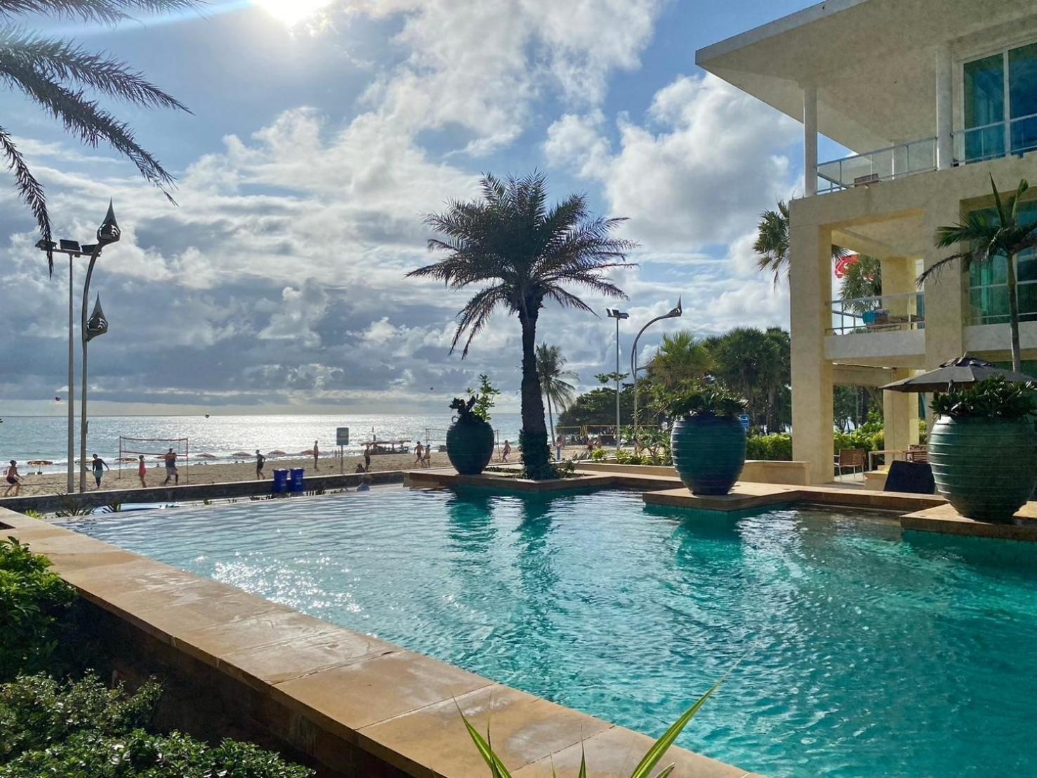 Seaview Beachfront - 2 Bedroom At Paradox Appartement Karon