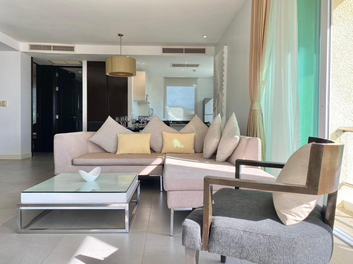 Seaview Beachfront - 2 Bedroom At Paradox *