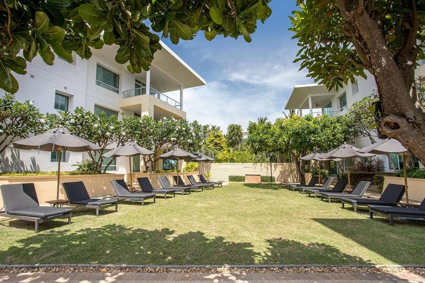 Seaview Beachfront - 2 Bedroom At Paradox Karon