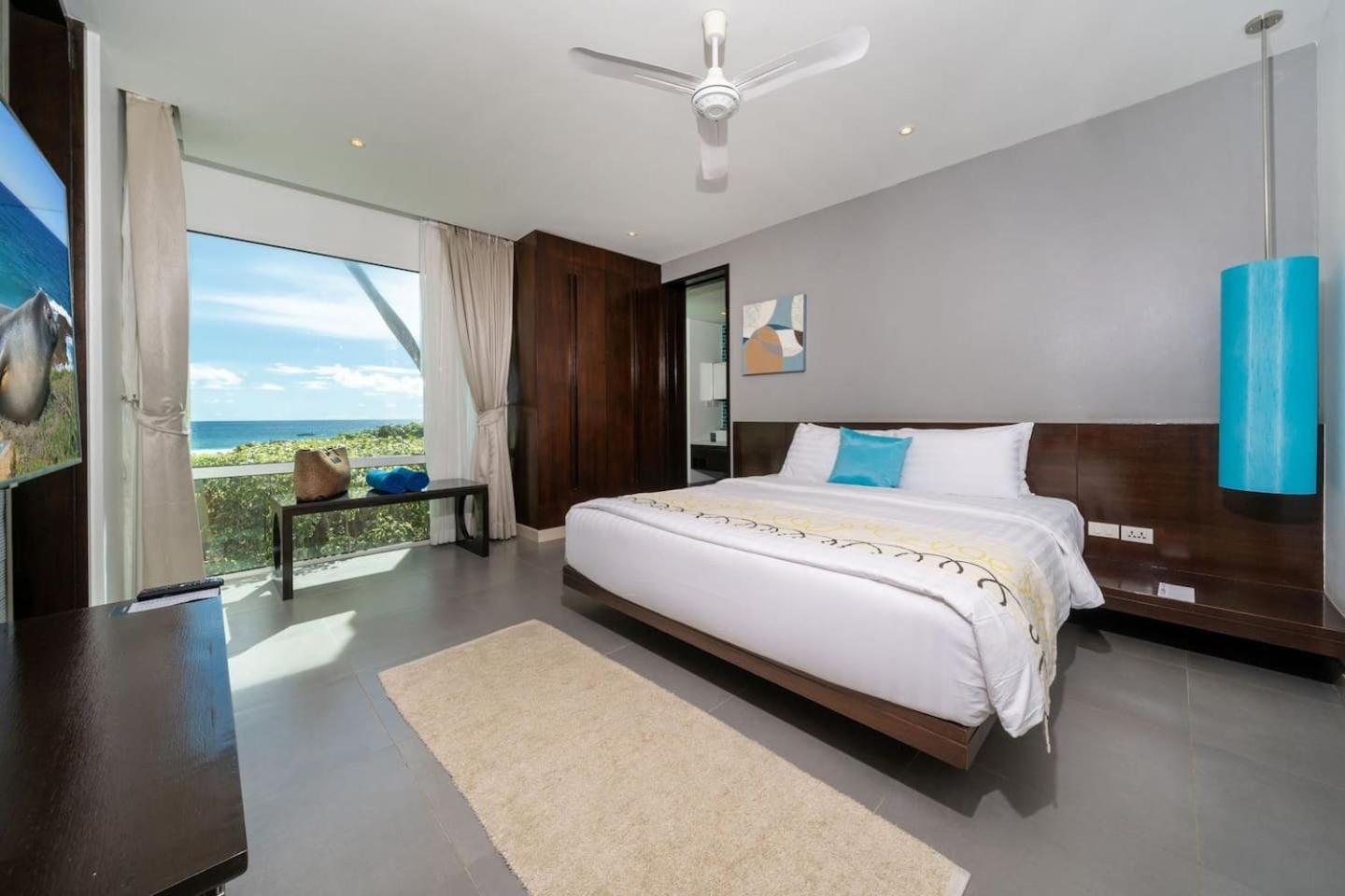 Appartement Seaview Beachfront - 2 Bedroom At Paradox
